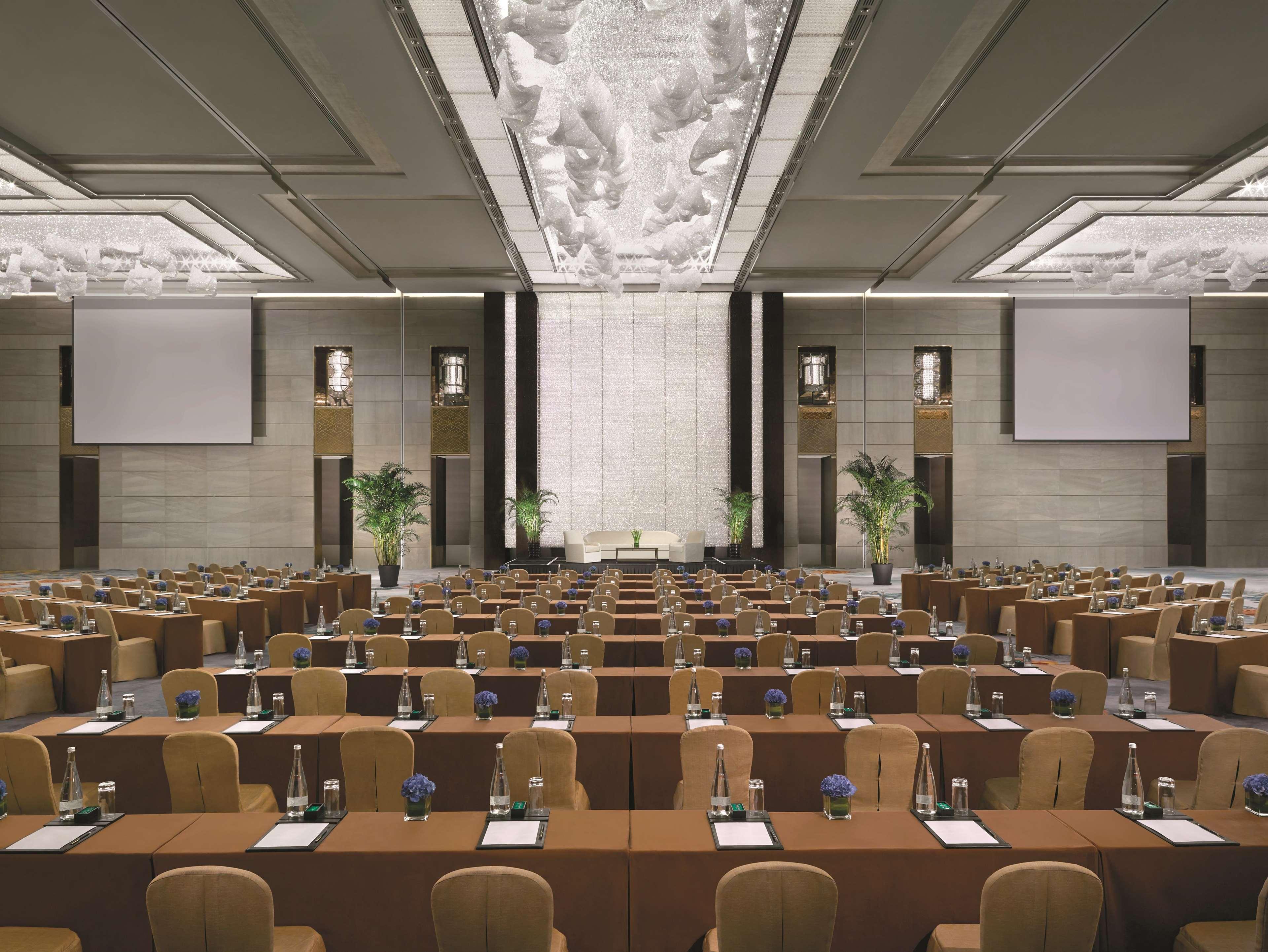 Jing An Shangri-La, Shanghai Exterior foto